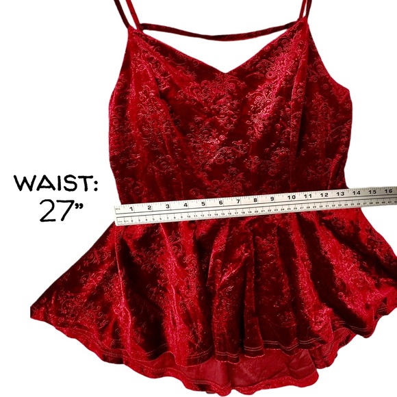 Red Velvet Peplum Cami Top Sz L Sweetheart Built-In Bra Y2K Coquette Whimsygoth - Picture 9 of 12